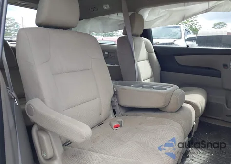 2016 Honda Odyssey Se z USA, uszkodzony, nr VIN 5FNRL5H31GB125790